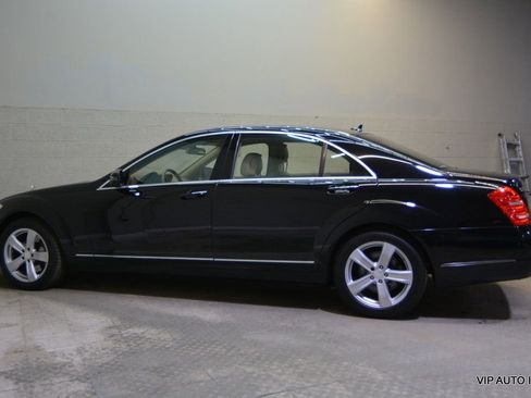 Used 2010 Mercedes-Benz S 550 4MATIC image 29