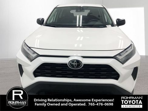 Used 2024 Toyota RAV4 LE FWD image 10