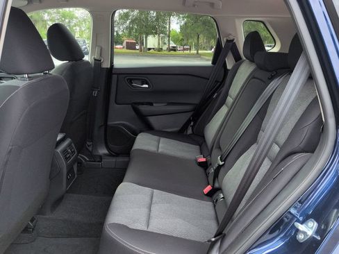 Certified 2026 Nissan Rogue SV FWD image 14