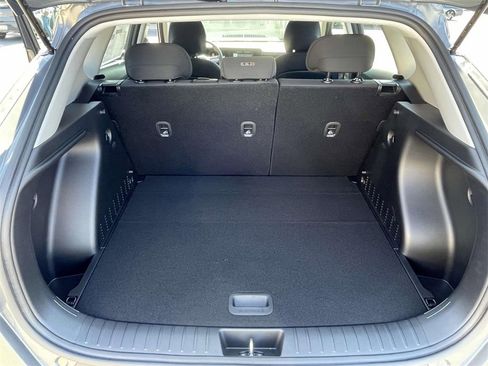 New 2026 Hyundai Kona SE image 8