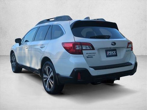 Used 2018 Subaru Outback 2.5i Limited AWD/4WD image 8
