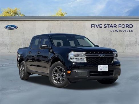 Certified 2024 Ford Maverick XLT image 1
