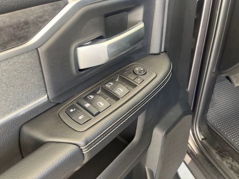 New 2022 RAM 2500 Big Horn w/ Level C Equiment Group image 36