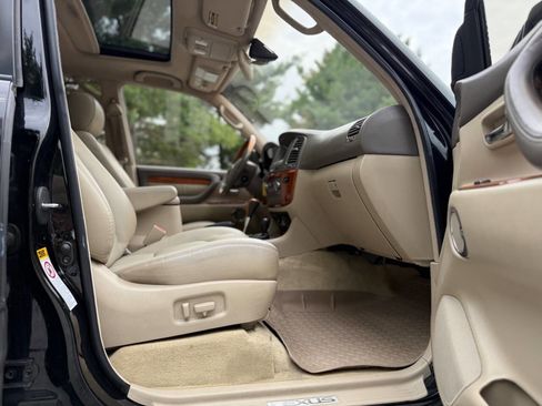 Used 2003 Lexus LX 470 4WD image 26