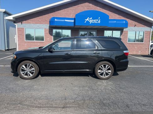 Used 2013 Dodge Durango R/T w/ Leather Interior Group AWD/4WD image 3