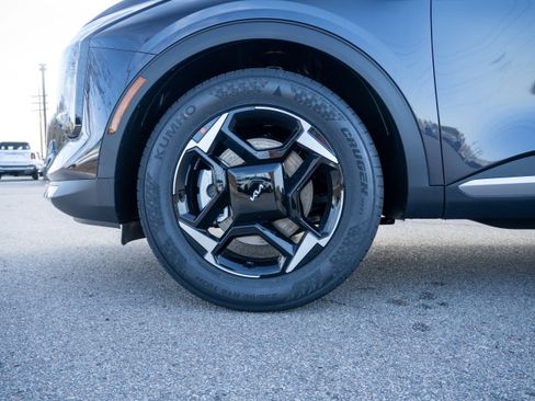 New 2026 Kia Sportage EX image 35