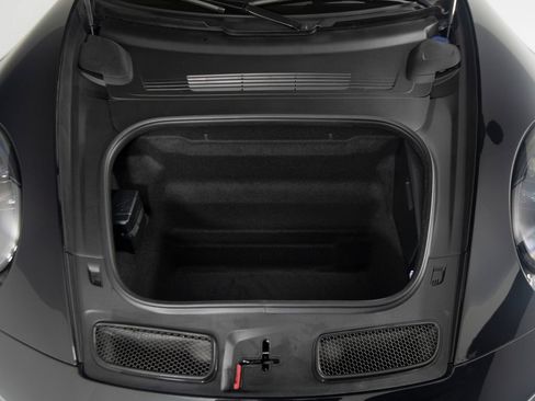 Certified 2026 Porsche 911 GT3 RWD image 57