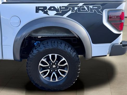 Used 2013 Ford F150 Raptor w/ Luxury Equipment Group image 37