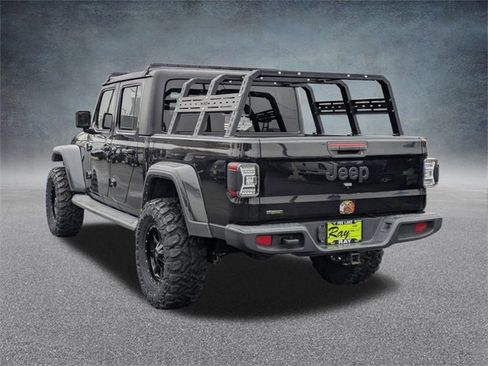Used 2022 Jeep Gladiator Sport image 6