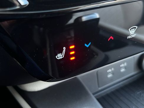 New 2026 Nissan Sentra SL w/ Floor Mat Package image 25