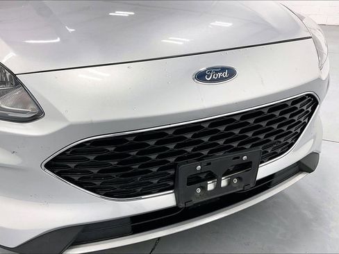 Used 2020 Ford Escape SEL image 36