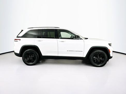 Used 2022 Jeep Grand Cherokee Limited 4xe AWD/4WD image 10