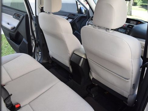 Used 2015 Subaru Forester 2.5i Premium w/ All-Weather Package AWD/4WD image 48