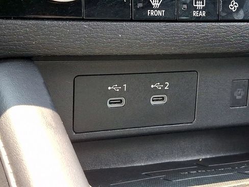 Used 2025 Mitsubishi Outlander SE AWD/4WD image 25