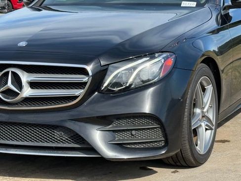 Used 2017 Mercedes-Benz E 300 4MATIC image 11