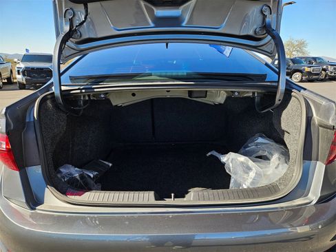 Used 2023 Volkswagen Jetta S image 7