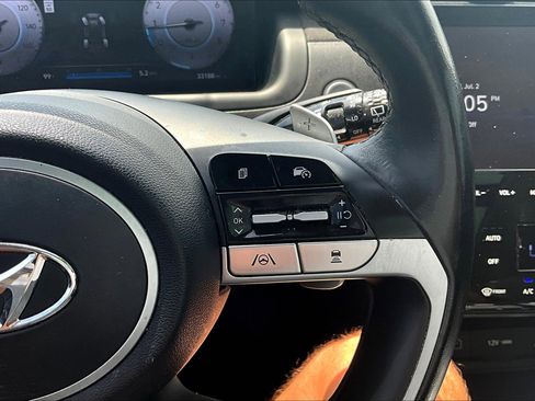 Used 2023 Hyundai Tucson Limited image 23