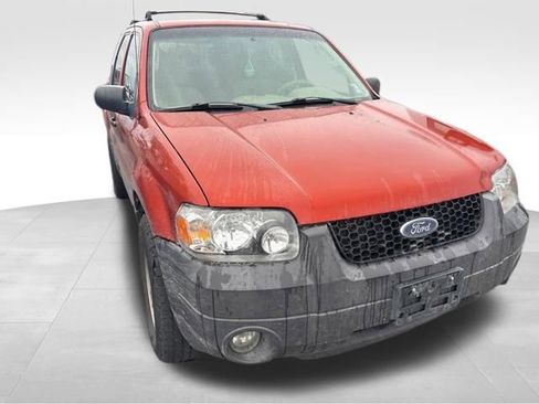 Used 2006 Ford Escape XLT AWD/4WD image 14