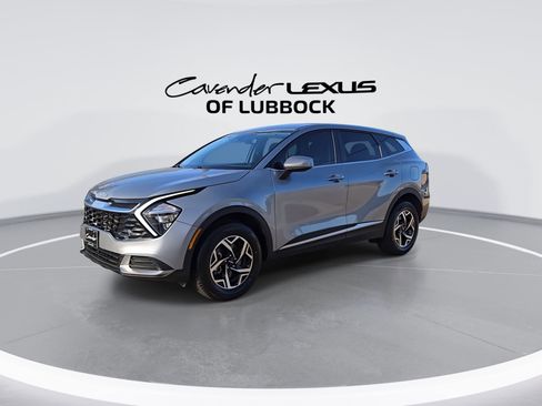 Used 2023 Kia Sportage LX AWD/4WD image 4