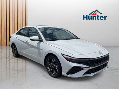 Certified 2025 Hyundai Elantra SEL