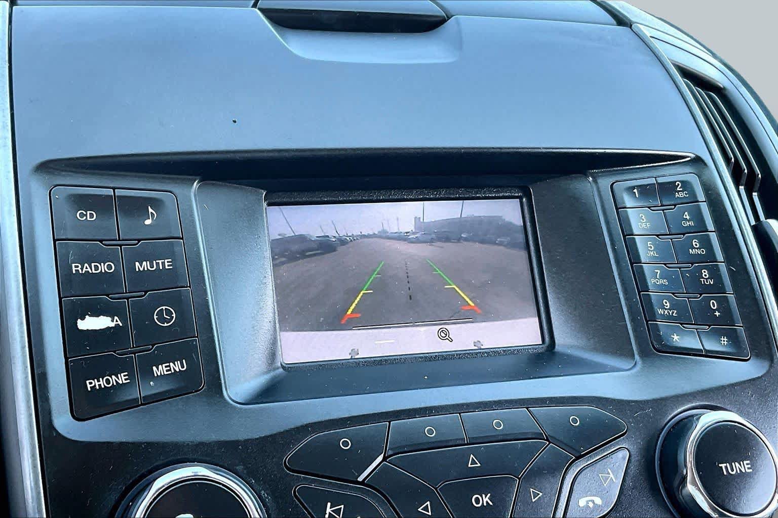 Used 2016 Ford Edge SE FWD image 23