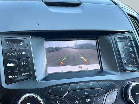 Used 2016 Ford Edge SE FWD image 23