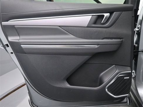 New 2026 Buick Enclave Preferred w/ Power Package image 14