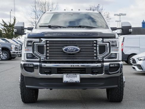 Used 2022 Ford F350 Lariat w/ Lariat Ultimate Package image 2
