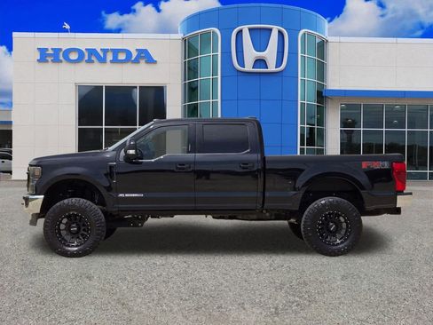 Used 2020 Ford F250 Lariat w/ Lariat Ultimate Package AWD/4WD image 6