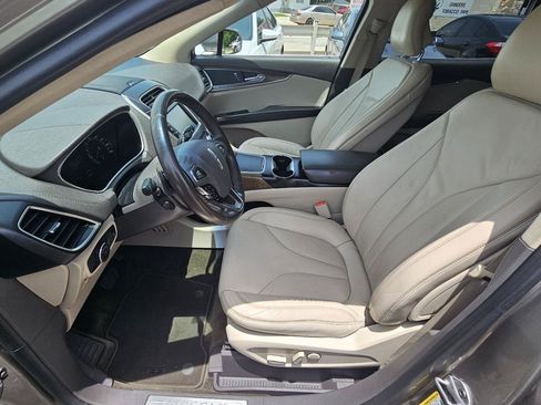Used 2016 Lincoln MKX Select w/ Select Plus Package FWD image 14
