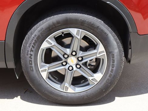 Used 2023 Chevrolet Blazer LT w/ Convenience Package FWD image 27
