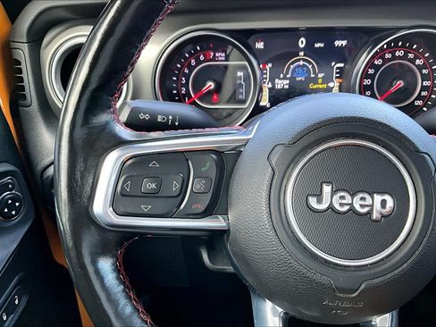Used 2021 Jeep Gladiator Rubicon AWD/4WD image 23