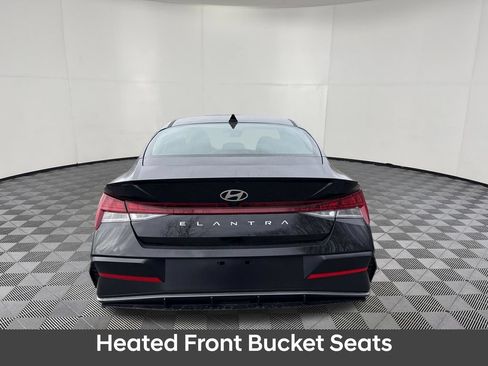New 2026 Hyundai Elantra SEL Sport Premium FWD image 7