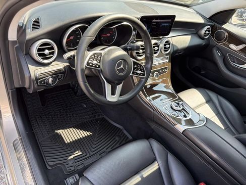 Used 2019 Mercedes-Benz C 300 Sedan image 18