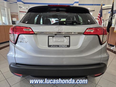 Used 2022 Honda HR-V EX image 5