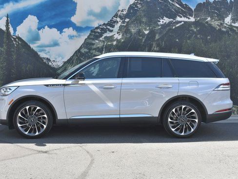 Used 2020 Lincoln Aviator Reserve w/ Equipment Group 202A AWD/4WD image 7