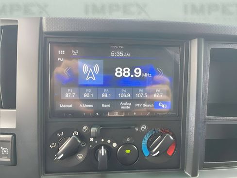 Used 2024 Chevrolet Low Cab Forward RWD image 13
