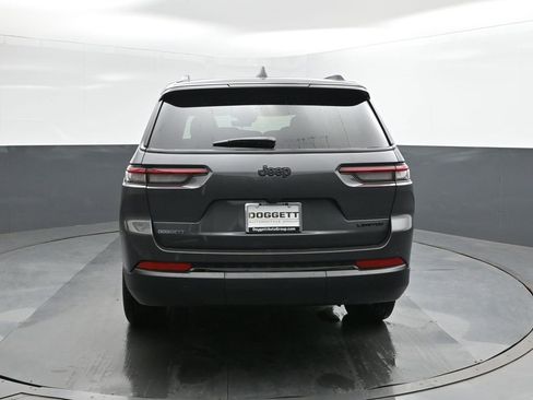 New 2025 Jeep Grand Cherokee L Limited w/ Black Appearance Package image 8