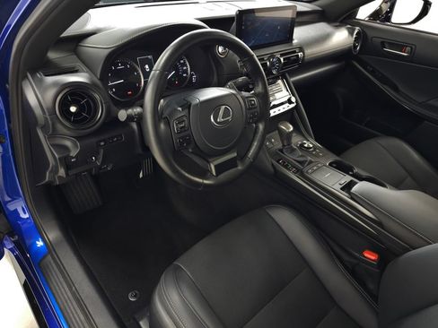 Used 2025 Lexus IS 350 F Sport w/ Navigation Package AWD/4WD image 15