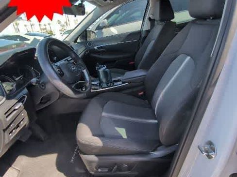 Used 2021 Hyundai Sonata SEL w/ Preferred Accessory Package image 5