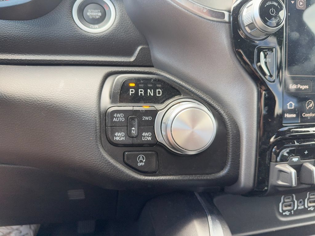 Used 2023 RAM 1500 Laramie AWD/4WD image 22
