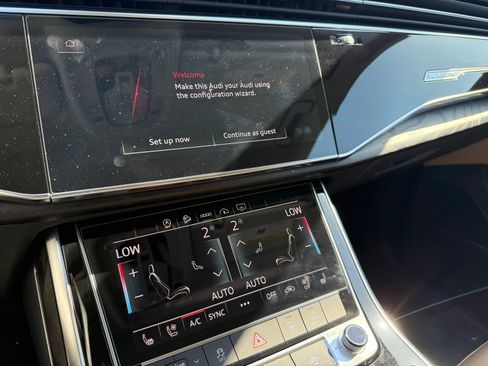 Used 2023 Audi Q8 Premium Plus w/ Premium Plus Package AWD/4WD image 12