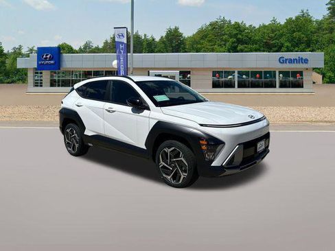 New 2026 Hyundai Kona SEL Premium AWD/4WD image 3