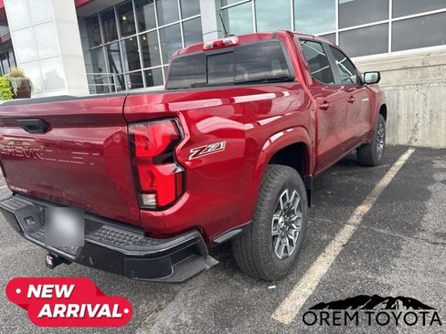 Used 2026 Chevrolet Colorado Z71 w/ Technology Package AWD/4WD image 9