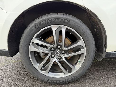 Used 2017 Acura MDX SH-AWD image 9