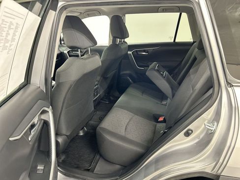 Used 2023 Toyota RAV4 XLE AWD/4WD image 19