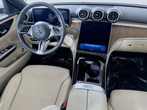 Used 2023 Mercedes-Benz C 300 4MATIC Sedan image 17