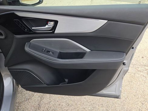 Certified 2025 Acura MDX w/ Technology Package image 7