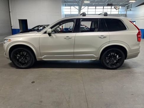 Used 2017 Volvo XC90 T6 Inscription w/ Vision Package AWD/4WD image 6