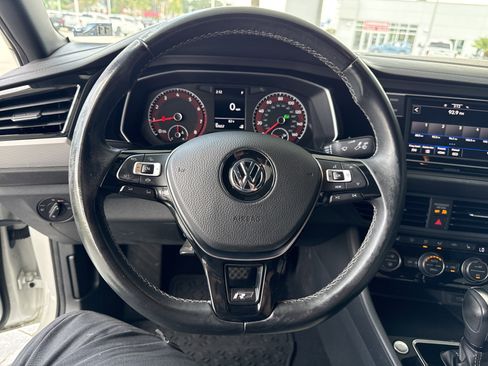 Used 2020 Volkswagen Jetta R-Line FWD image 14